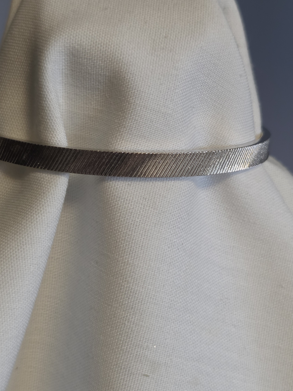 Vtg Monet Silver-Tone Diagonally-Cut Striped Bangle Bracelet
